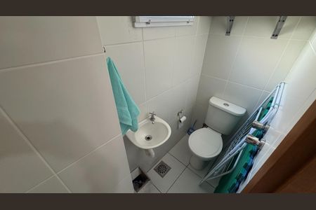 Apartamento à venda com 143m², 3 quartos e 3 vagas Apartamento à venda com 143m², 3 quartos e 3 vagasBanheiro