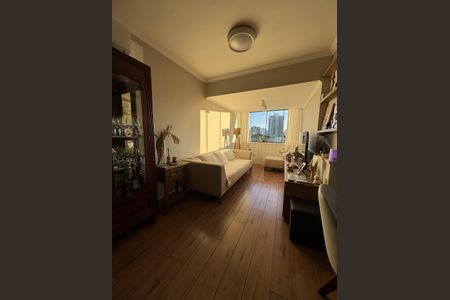 Apartamento para alugar com 81m², 2 quartos e 1 vaga Apartamento para alugar com 81m², 2 quartos e 1 vagaSala