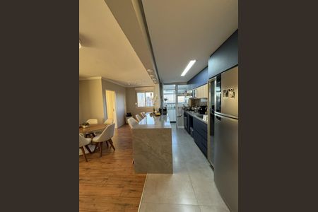 Apartamento para alugar com 81m², 2 quartos e 1 vaga Apartamento para alugar com 81m², 2 quartos e 1 vagaCozinha