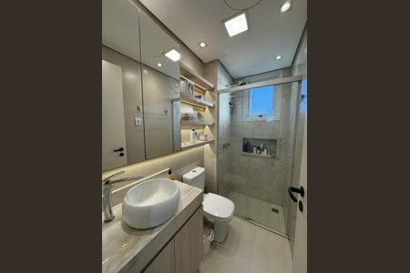 Apartamento para alugar com 81m², 2 quartos e 1 vaga Apartamento para alugar com 81m², 2 quartos e 1 vagaBanheiro 1