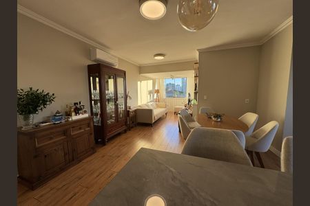 Apartamento para alugar com 81m², 2 quartos e 1 vaga Apartamento para alugar com 81m², 2 quartos e 1 vagaSala