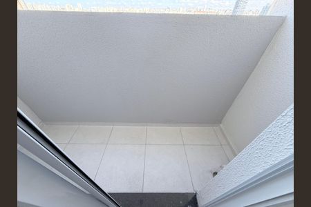 Apartamento à venda com 39m², 2 quartos e sem vagaSacada
