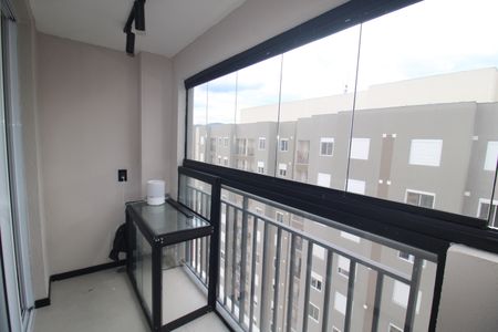 Apartamento à venda com 56m², 3 quartos e 1 vagaSala / Cozinha - Varanda