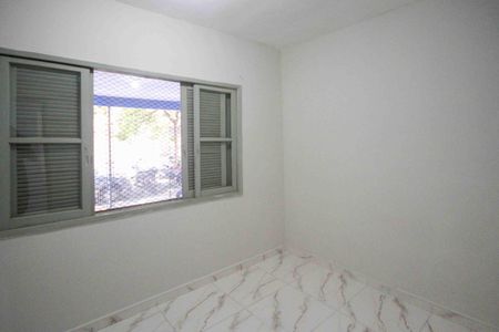 Casa para alugar com 55m², 2 quartos e 1 vaga Casa para alugar com 55m², 2 quartos e 1 vagaQuarto