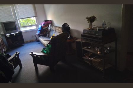 Apartamento à venda com 135m², 2 quartos e sem vaga Apartamento à venda com 135m², 2 quartos e sem vagaSala