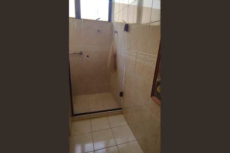 Apartamento à venda com 135m², 2 quartos e sem vaga Apartamento à venda com 135m², 2 quartos e sem vagaBanheiro