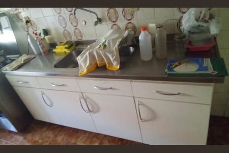 Apartamento à venda com 135m², 2 quartos e sem vaga Apartamento à venda com 135m², 2 quartos e sem vagaCozinha