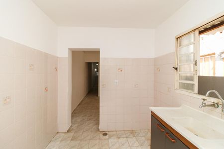 Casa para alugar com 36m², 1 quarto e sem vaga Casa para alugar com 36m², 1 quarto e sem vagaCozinha