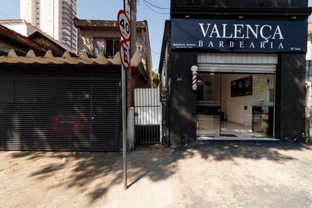 Casa para alugar com 36m², 1 quarto e sem vaga Casa para alugar com 36m², 1 quarto e sem vagaFachada