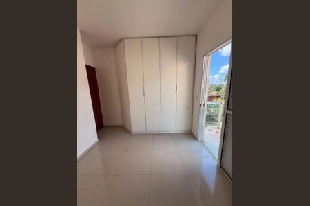 Casa de condomínio para alugar com 100m², 2 quartos e 2 vagas Casa de condomínio para alugar com 100m², 2 quartos e 2 vagasQuarto