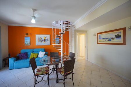 Sala de apartamento para alugar com 4 quartos, 260m² em Cachoeira do Bom Jesus, Florianópolis