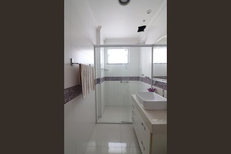 Apartamento à venda com 67m², 2 quartos e 1 vagaBanheiro Social