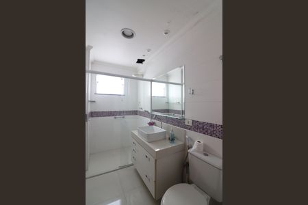 Apartamento à venda com 67m², 2 quartos e 1 vagaBanheiro Social