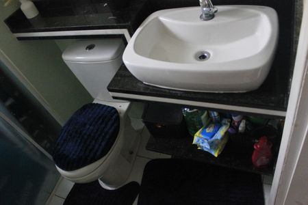 Apartamento à venda com 56m², 2 quartos e 1 vagaBanheiro social 