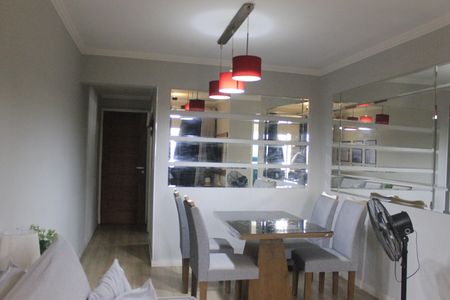 Sala  de apartamento à venda com 2 quartos, 56m² em Vila Paulista, Guarulhos
