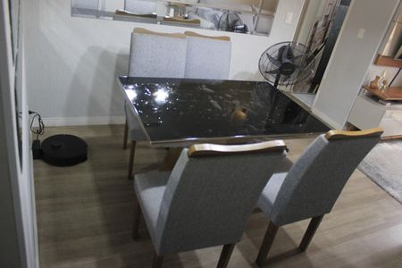 Sala  de apartamento à venda com 2 quartos, 56m² em Vila Paulista, Guarulhos