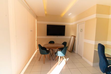 Apartamento à venda com 65m², 2 quartos e 1 vagaÁrea comum