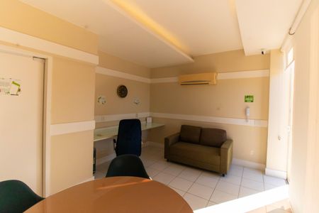 Apartamento à venda com 65m², 2 quartos e 1 vagaÁrea comum