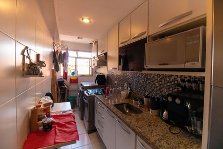 Apartamento à venda com 65m², 2 quartos e 1 vagaCozinha e Área de Serviço