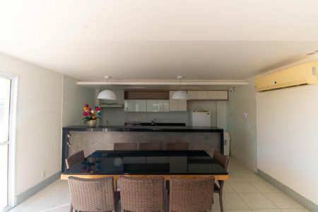 Apartamento à venda com 65m², 2 quartos e 1 vagaÁrea comum