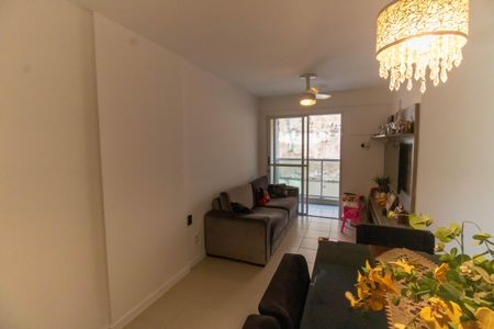 Sala de apartamento à venda com 2 quartos, 65m² em Fátima, Niterói