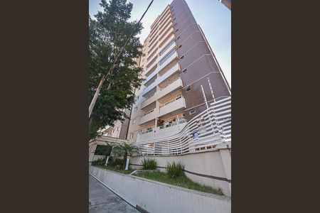 Apartamento para alugar com 50m², 2 quartos e 2 vagas Apartamento para alugar com 50m², 2 quartos e 2 vagasFachada e portaria
