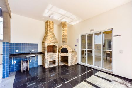 Apartamento para alugar com 50m², 2 quartos e 2 vagas Apartamento para alugar com 50m², 2 quartos e 2 vagasÁrea comum - Churrasqueira