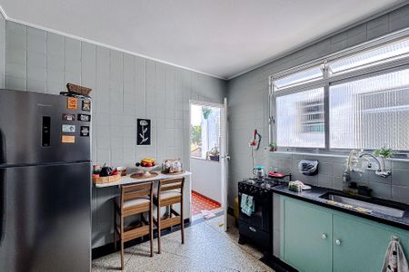 Apartamento para alugar com 72m², 2 quartos e sem vaga Apartamento para alugar com 72m², 2 quartos e sem vagaCozinha