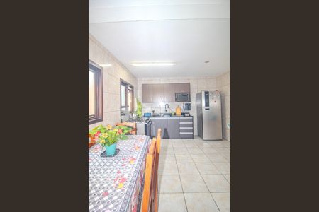 Casa à venda com 161m², 3 quartos e 2 vagasCozinha