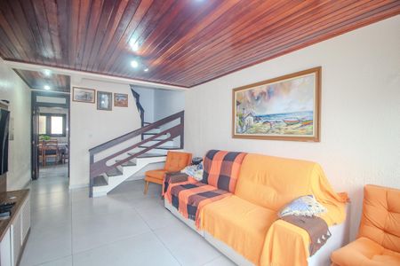 Casa à venda com 161m², 3 quartos e 2 vagasSala