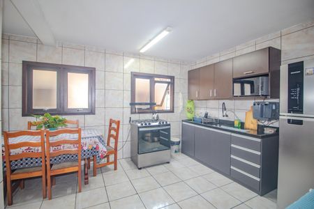 Casa à venda com 161m², 3 quartos e 2 vagasCozinha