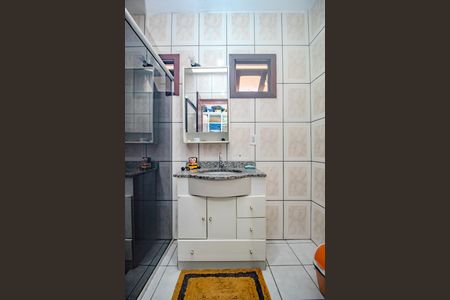 Casa à venda com 161m², 3 quartos e 2 vagasBanheiro da suite