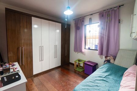 Casa à venda com 100m², 2 quartos e 1 vagaQuarto 2