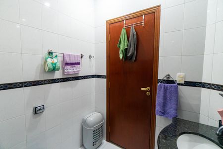 Casa à venda com 100m², 2 quartos e 1 vagaBanheiro