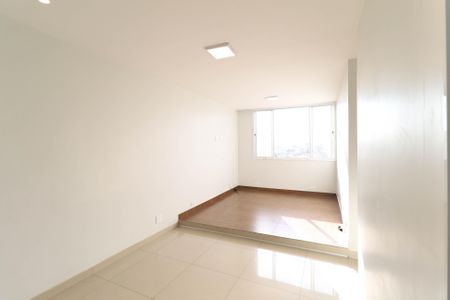 Sala de apartamento para alugar com 3 quartos, 69m² em Parque Novo Mundo, São Paulo