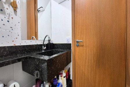 Apartamento à venda com 46m², 2 quartos e 1 vagaBanheiro