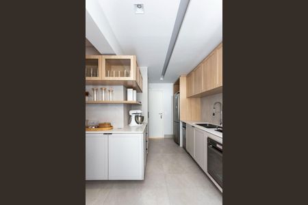 Apartamento para alugar com 118m², 2 quartos e 2 vagasCozinha