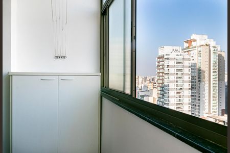 Apartamento à venda com 46m², 1 quarto e sem vagaVaranda