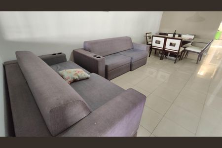 Casa para alugar com 250m², 4 quartos e 3 vagasSala de estar