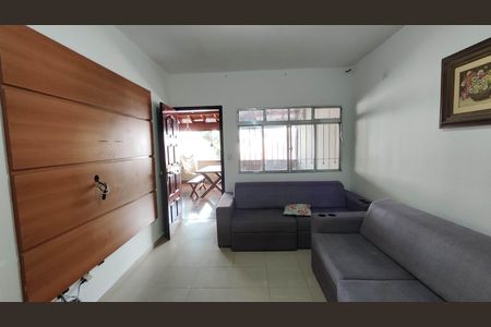 Sala de estar de casa para alugar com 4 quartos, 250m² em Vila Pedroso, São Paulo