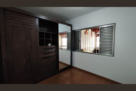 Casa para alugar com 250m², 4 quartos e 3 vagasSuíte