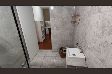 Casa para alugar com 250m², 4 quartos e 3 vagasBanheiro 2
