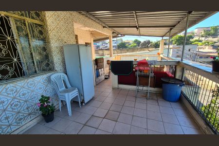 Casa à venda com 67m², 2 quartos e sem vagaÁrea comum e varanda