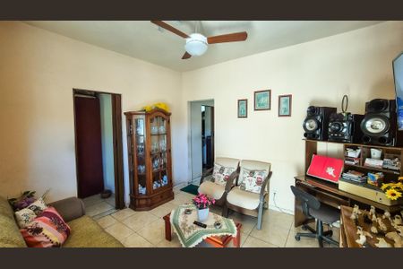 Sala de casa à venda com 2 quartos, 67m² em Irajá, Rio de Janeiro