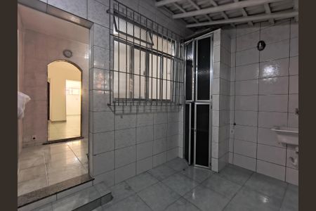 Apartamento para alugar com 58m², 2 quartos e sem vaga