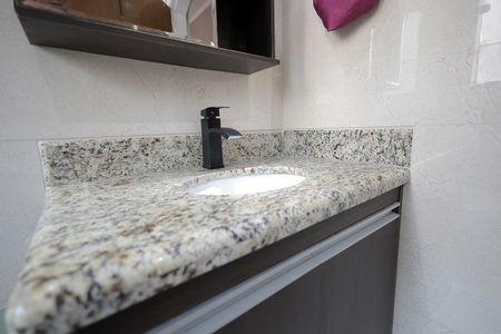 Casa à venda com 250m², 5 quartos e 2 vagasBanheiro 2