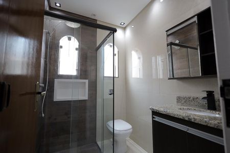 Casa à venda com 250m², 5 quartos e 2 vagasBanheiro 2