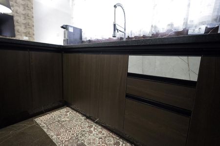 Casa à venda com 250m², 5 quartos e 2 vagasCozinha