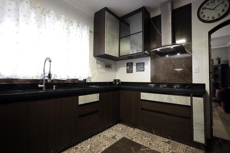 Casa à venda com 250m², 5 quartos e 2 vagasCozinha