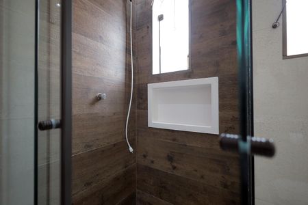 Casa à venda com 250m², 5 quartos e 2 vagasBanheiro 2